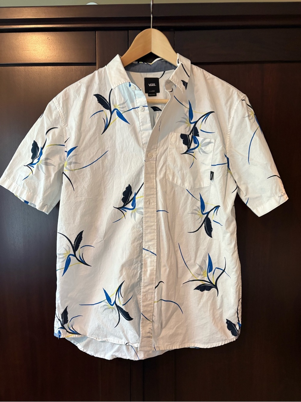 Boy’s Vans White Short-Sleeve Button-Up Shirt with Blue & Black Floral Accents